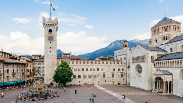 Davinia Rodríguez Ortega participates in the international conference &quot;La traducción del texto clásico español entre texto literario y práctica escénica&quot; (Trento, 2024)